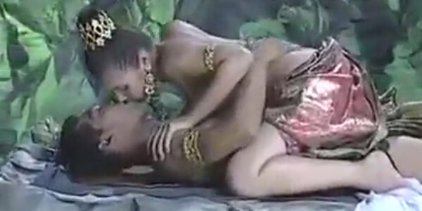 หนังอาร์ไทยฟรี ตะเภาแก้ว ตะเภาทอง คู่รักลีลาเด็ด เย็ดกันแตกใน ควยใหญ่