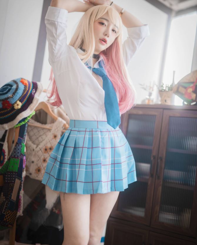 สาวหุ่นดีถ่ายแบบโป๊ 3