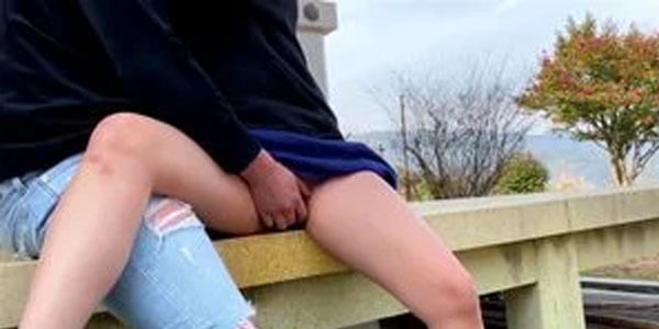 หนัง av อันเซ็น FC2-PPV 1272414-B ลีลาหนุ่มหล่อย่างเด็ด จกหีกลางวันแสก ๆ