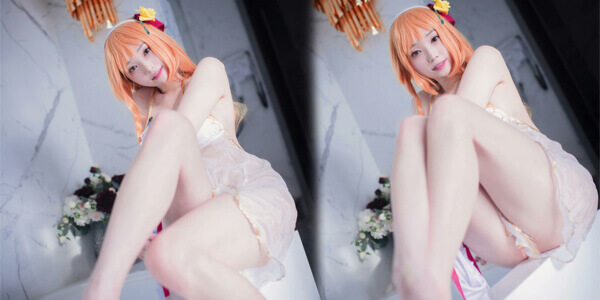 รูปโป๊ดูฟรี นางแบบสาวผิวขาวโชว์แคม ผิวขาวจนเผือก เห็นแล้วกระตุ้นความเงี่ยน